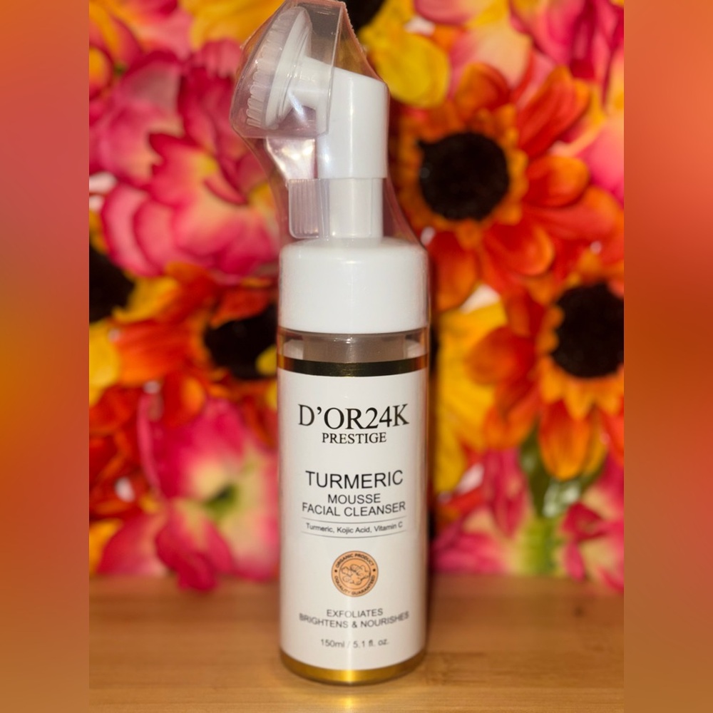 D’OR24K Turmeric Mousse Facial Cleanser